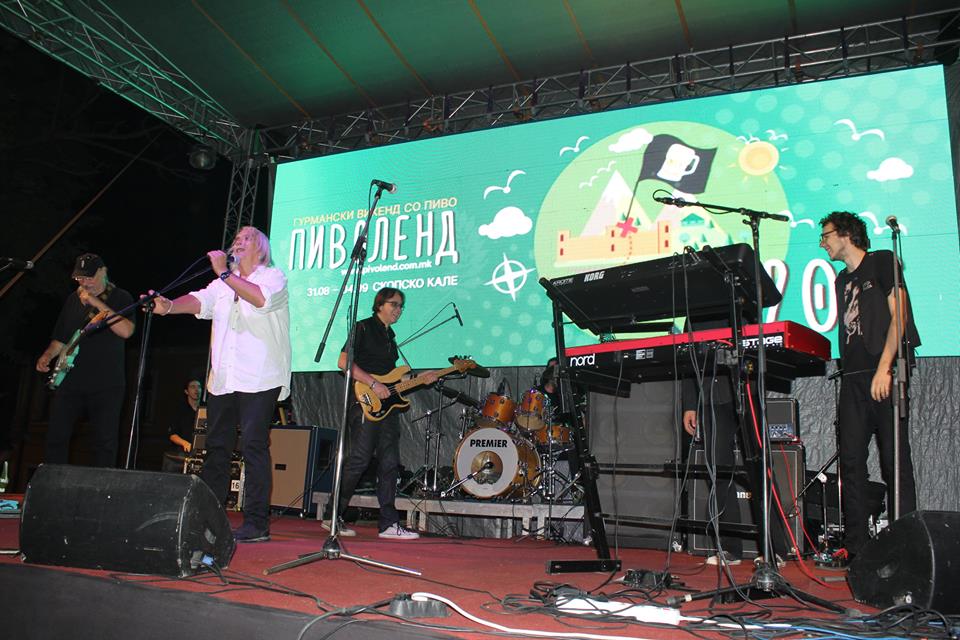 14202591_1157410204324432_4242986453876308698_n