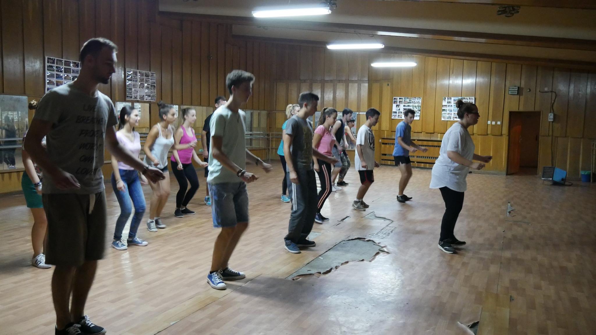 14305209_677273185757173_6862173610393202983_o-1