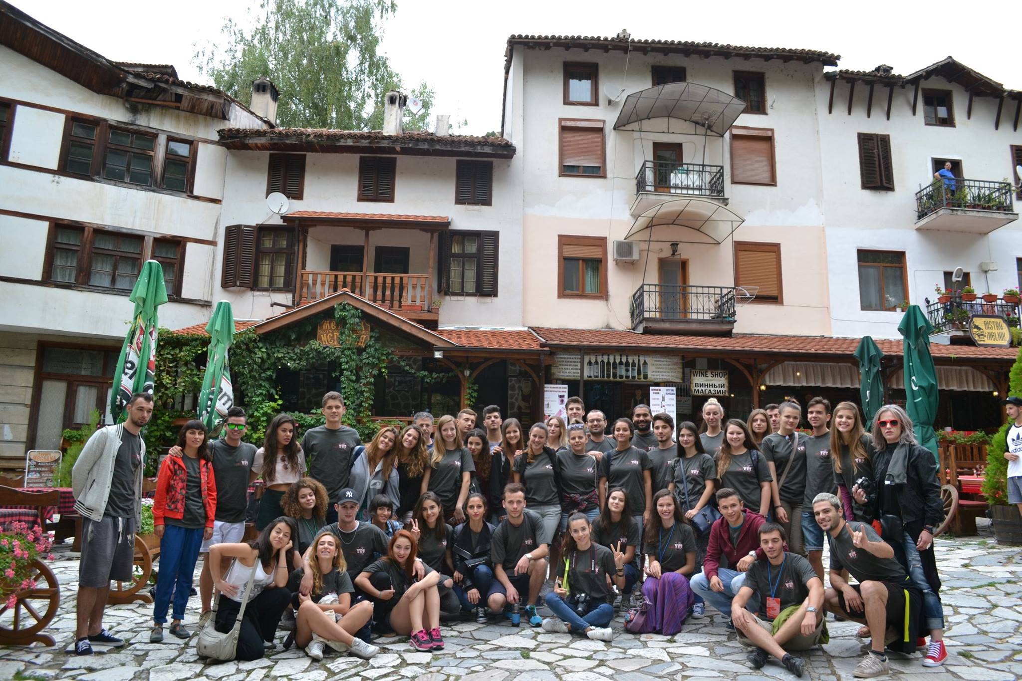 14324669_678486215635870_1905237985446055846_o