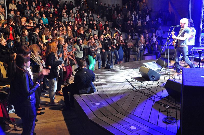 HF2014_01-Phosphorescent-02