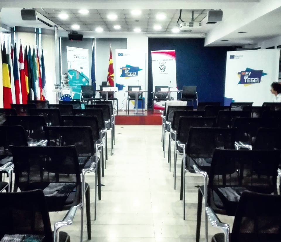 36291405_10214958881199483_617411341325434880_n