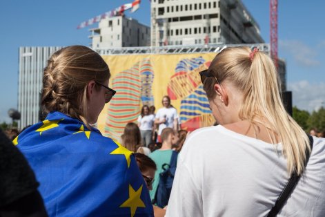 34090664_929565520543281_5138824070678183936_o