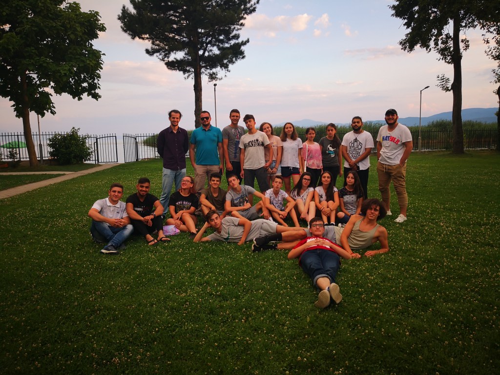 Komunikimi – forca lëvizëse e përparimit&nbsp;shoqëror