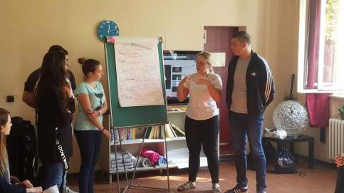 43592757_472620459814109_2506052256881704960_n