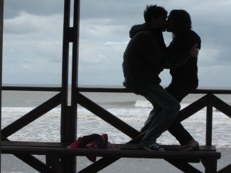 love-in-a-cliff-1308836