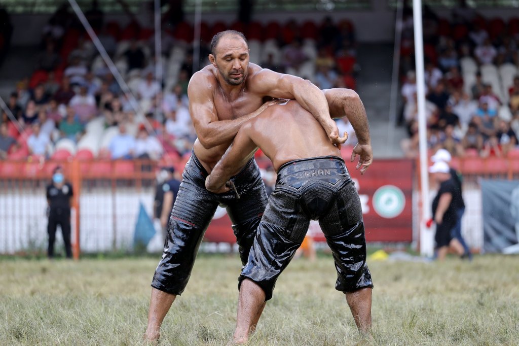 Thrace oil wrestling